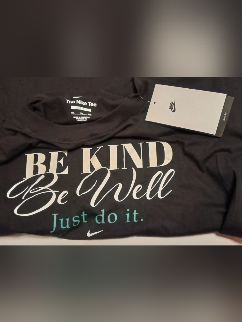 Nike Be Kind Be Well "Just do it." Graphic Tee - Black - Picture 8 of 8